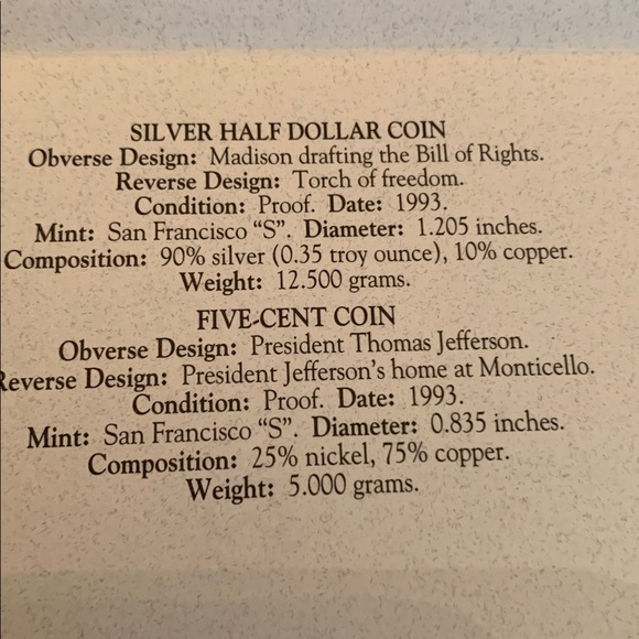 1993 US Mint coin collection in box and plastic and velvet protective cover - Picture 10 of 14